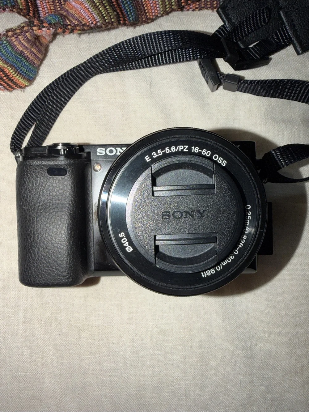 Sony A6000 Mirrorless Camera Kit